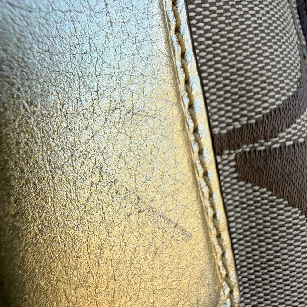 Coach Signature Stripe Kisslock Carryall - Picture 7 of 16